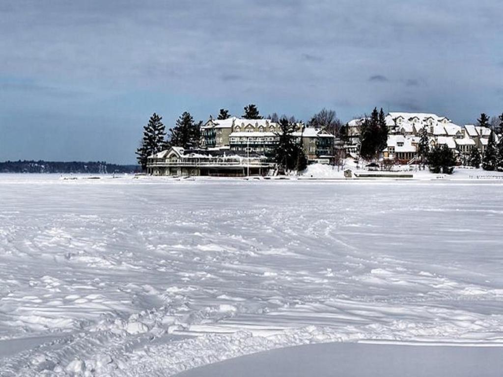 Taboo Muskoka Hotel กราเวนเฮิร์สต์ ภายนอก รูปภาพ