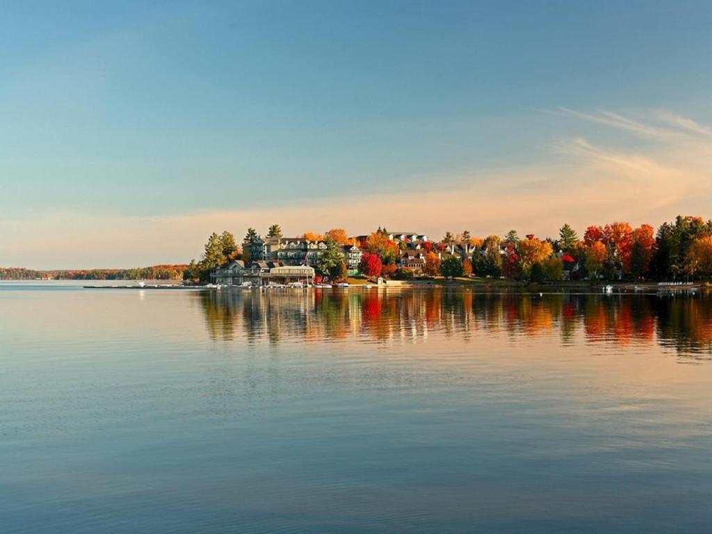 Taboo Muskoka Hotel กราเวนเฮิร์สต์ ภายนอก รูปภาพ