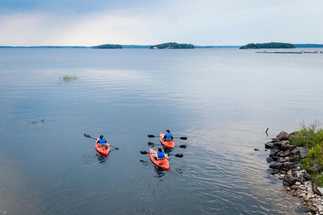 Taboo Muskoka Hotel กราเวนเฮิร์สต์ ภายนอก รูปภาพ