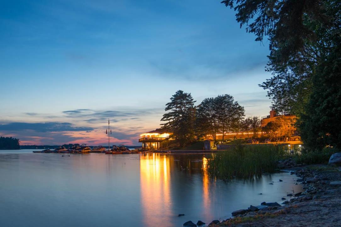 Taboo Muskoka Hotel กราเวนเฮิร์สต์ ภายนอก รูปภาพ